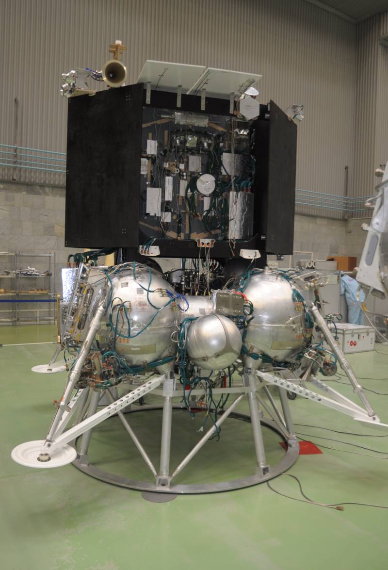 Дальнейшему переносу не подлежит: Луна-25 – возращение России на естественный спутник Земли Дальнейшему переносу не подлежит: Луна-25 – возращение России на естественный спутник Земли ввс