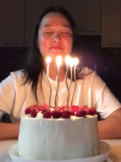 Ровно год назад, я в свой 24-летие загадала желания – похудеть, наладить здоровье и образ жизни.