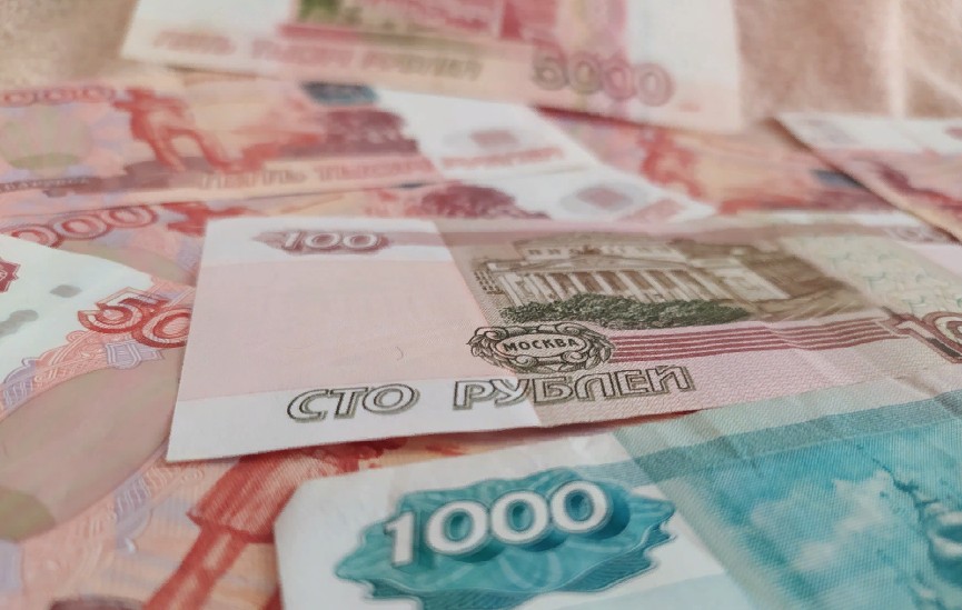 В Балашихе колдунья украла миллион рублей у пенсионерки во время снятия порчи