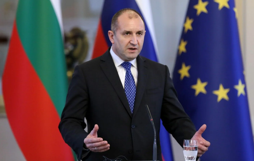 Украина недовольна что президент Болгарии не отказывается от своих слов про Крым и не извиняется