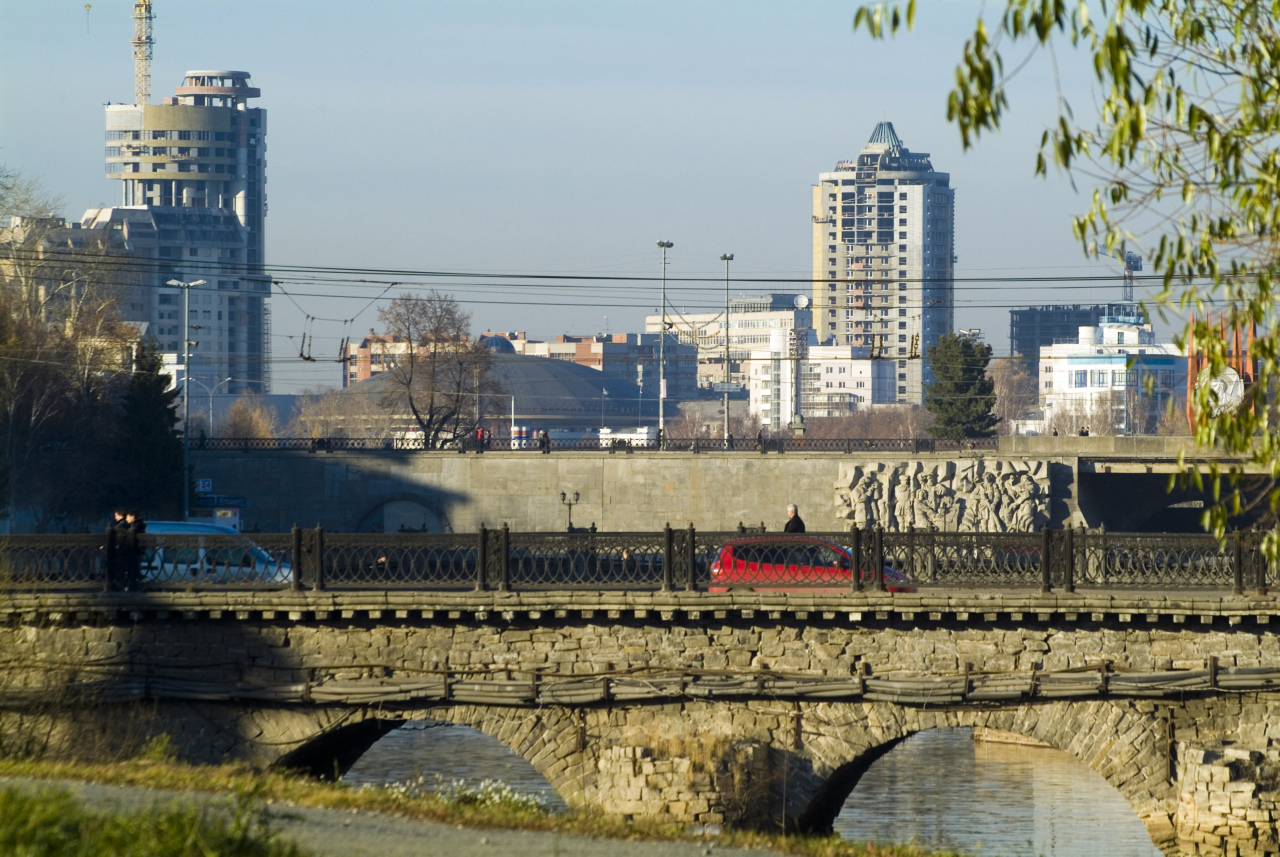 набережная исети в екатеринбурге