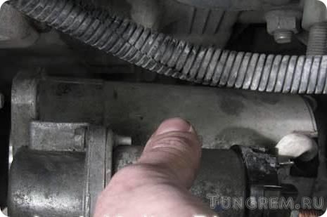 Замена стартера своими силами Lada Kalina