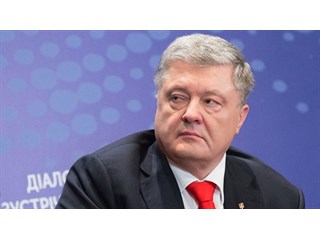 «Борьба нанайских мальчиков». Как Зеленский лишает Порошенко ореола патриота