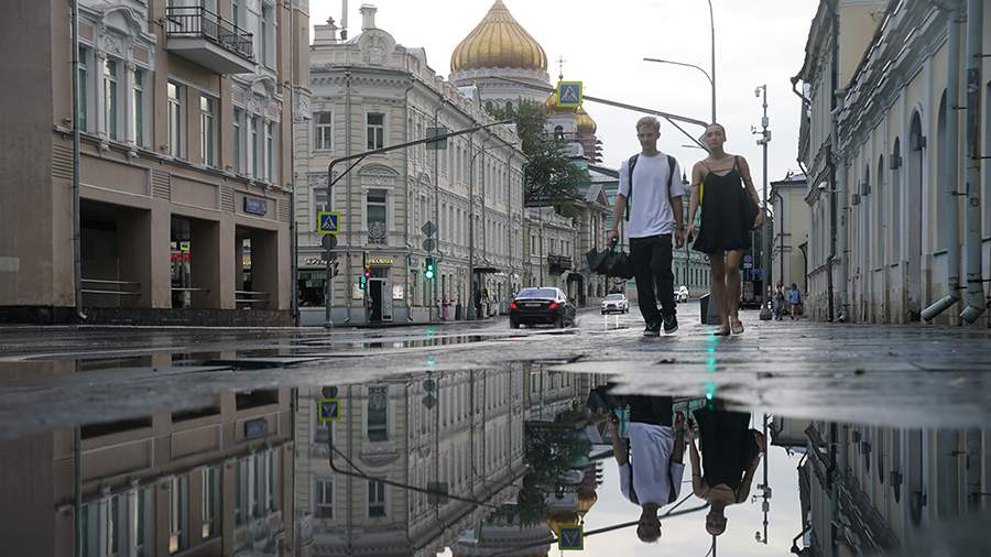 В Гидрометцентре спрогнозировали грозу и до +25 градусов в Москве 20 июля