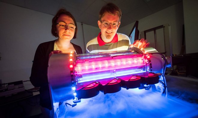 Этот уникальный холодильник в два раза эффективнее обычного и не требует хладагентов