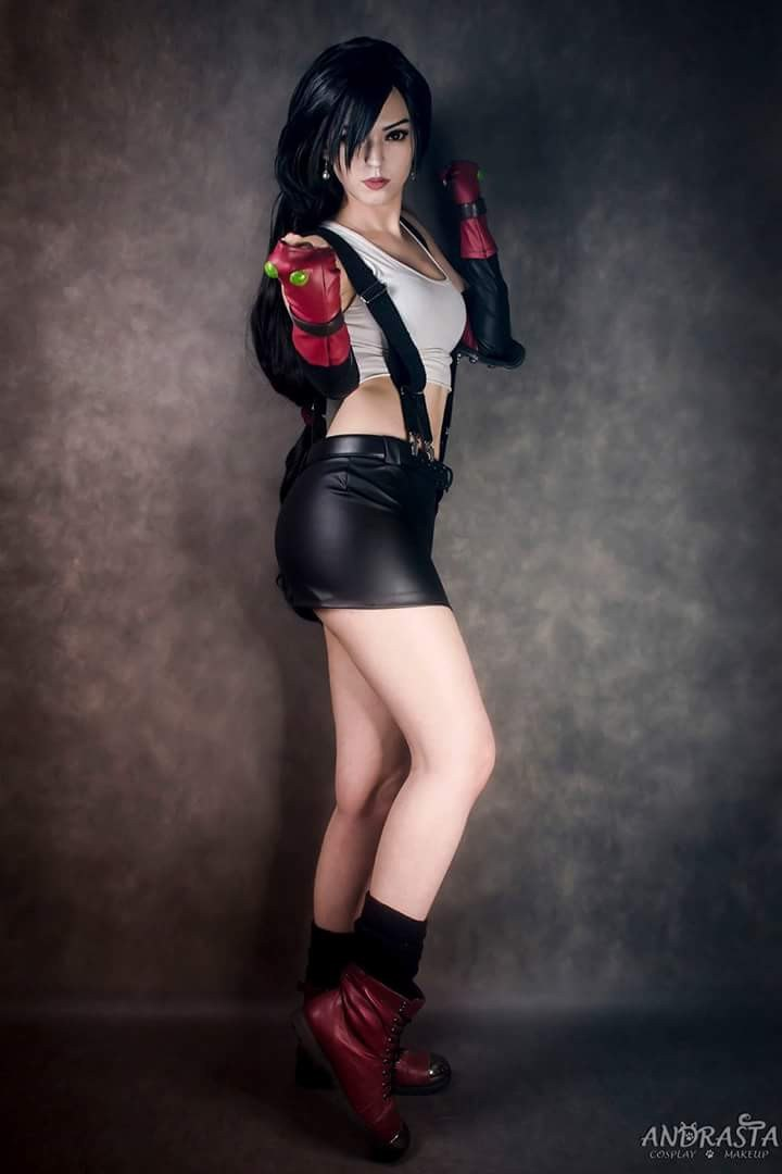 Умопомрачительная Андраста  в Шикарной подборке Косплея на Тифу , Касуми  и Дейенерис игры