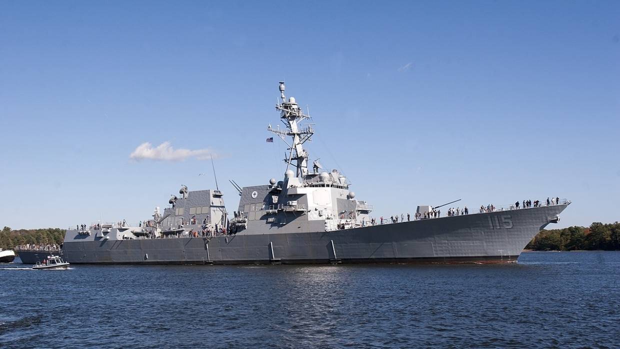 Минобороны РФ вызвало военного атташе США из-за инцидента с эсминцем Chafee в Японском море