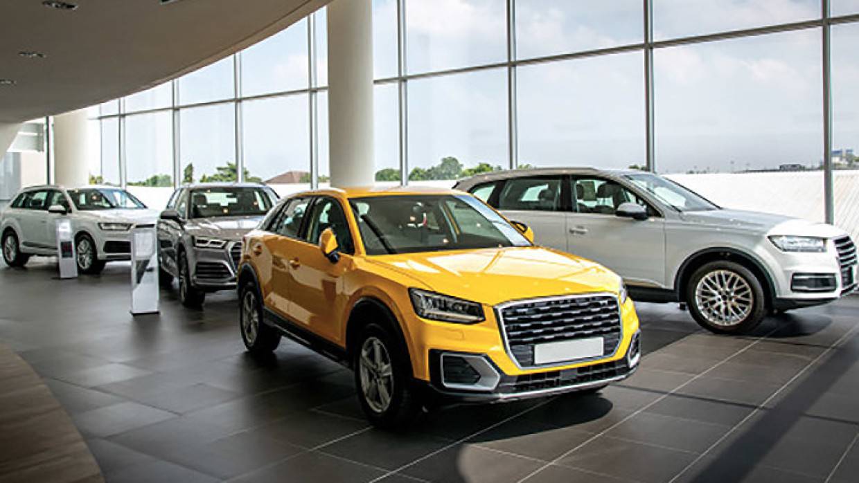 «Коммерсантъ»: стоимость новых автомобилей в России за год выросла на 20%