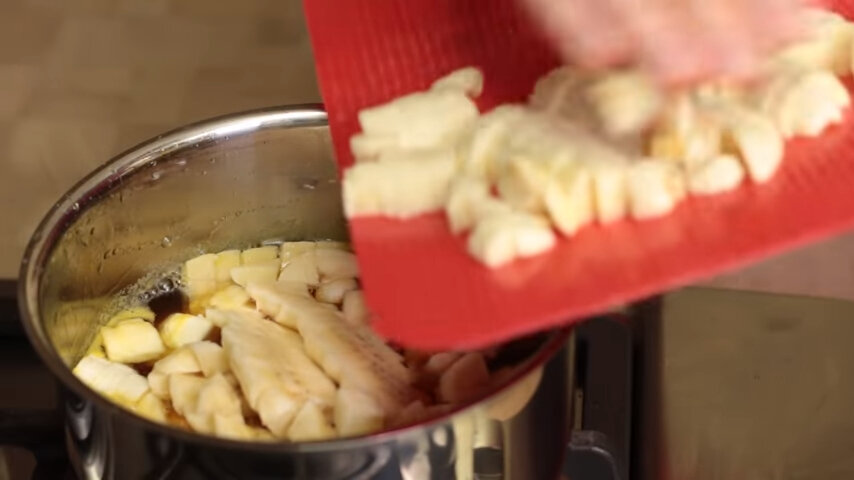 Варенье из бананов, кто бы мог подумать 🍌 Показываю, как я варю банановый джем бананы, очень, сахар, которые, любят, сахара, столовых, варить, аккуратно, цитрусовый, горячий, ввести, постепенно, Такой, цветаПотом, карамельного, нагревНарезать, кристаллы, оставшиеся, смыть