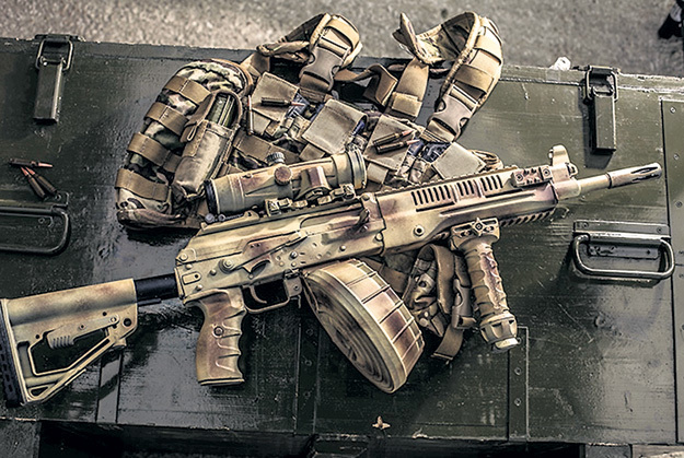 Грозная новинка: пулемёт со сменным стволом, в диске -  96 патронов. Фото с сайта Kalashnikov.com
