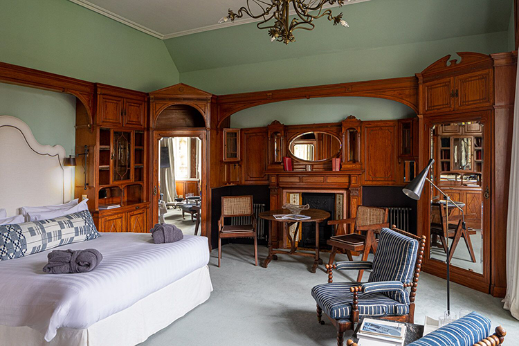 Не для слабонервных: четыре пугающих фильма и места их съемок, в которых можно провести отпуск Стиль жизни,Путешествия