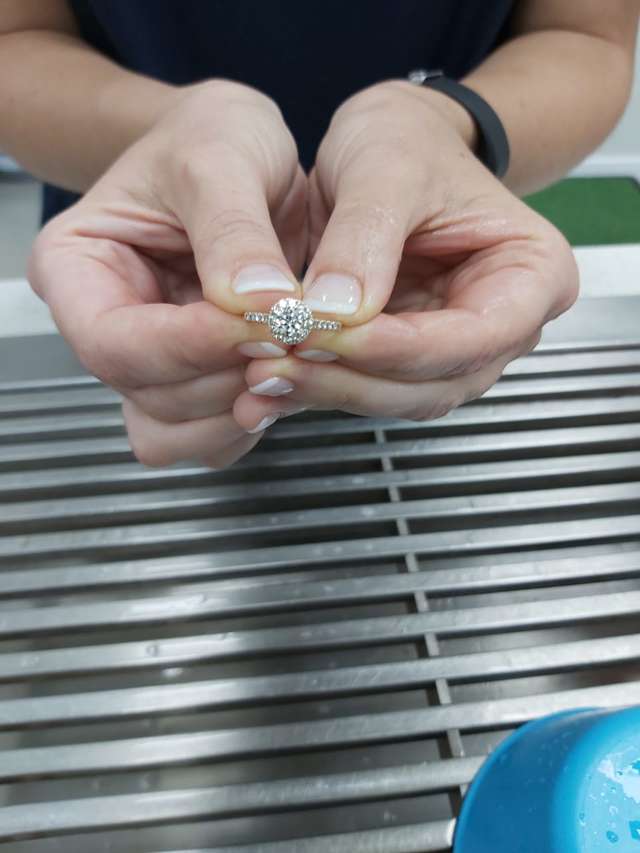 обручальное кольцо