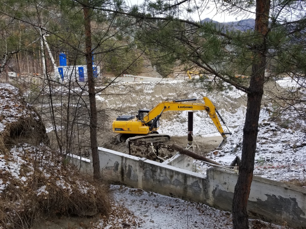 Чемальская ГЭС закрыта на ремонт.jpg