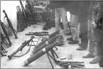 Оружие афганских душманов. Реактивные системы залпового огня и их снаряды Оружие афганских душманов. Реактивные системы залпового огня и их снаряды оружие