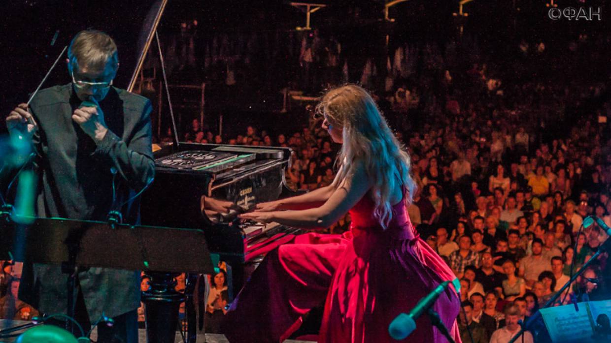 Пианистка Валентина Лисица снова выступит в ДНР