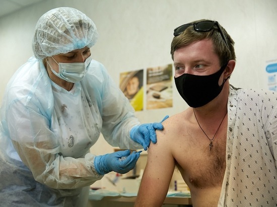 Яндекс открыл в Москве пункты вакцинации водителей и курьеров