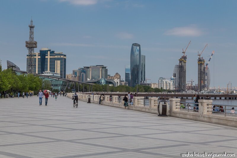 Как из Баку создают кавказский Дубаи только, города, Азербайджана, очень, можно, лучше, стоит, городе, Низами, Алиева, Гейдара, много, всего, зданий, внутри, столице, башен, время, больше, гораздо