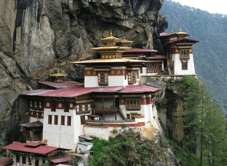 14 фактов о Бутане — стране, где нет бездомных, а медицина для всех бесплатная