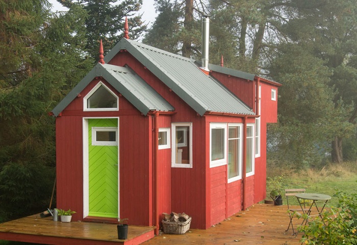 Архитекторский проект Jonathan Avery из компании Tiny House Scotland. Архитекторский проект Jonathan Avery из компании Tiny House Scotland.