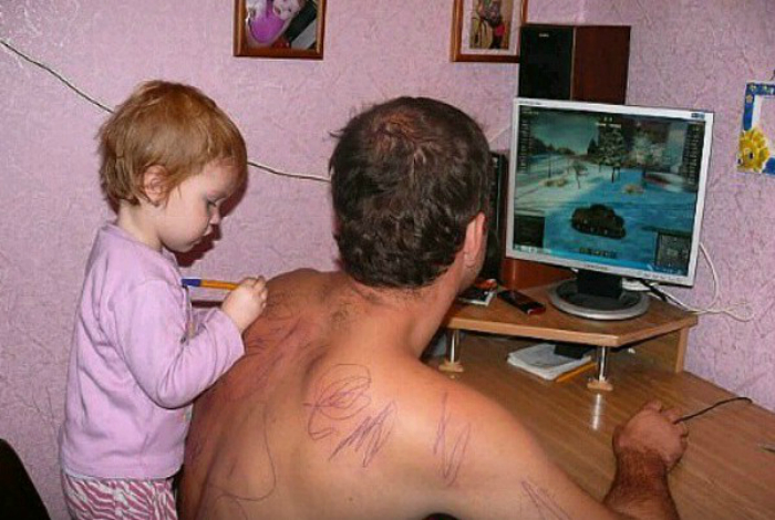 Если к власти придут программисты, то целые министерства заменят на небольшой скрипт