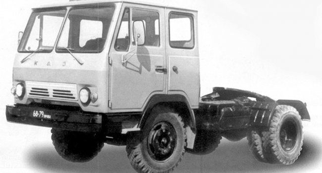 Грузинский грузовик «Колхида» являлся «братом» российского ЗиСа Грузинский грузовик «Колхида» являлся «братом» российского ЗиСа Автомобили