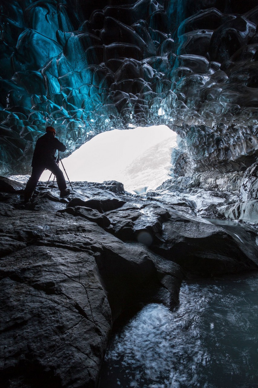 Ледяная пещера в Исландии Путешествия