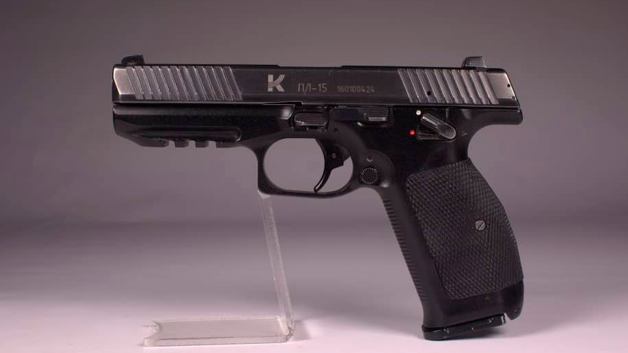 Экс-полицейский Суслов: пистолет Лебедева превосходит старый ПМ по всем параметрам