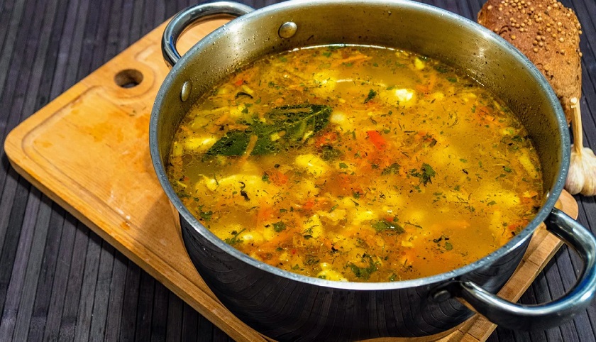 Любимый суп с клецками: сытный, ароматный и очень вкусный
