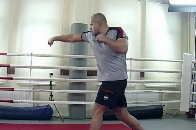Прямой удар рукой: урок дает Федор Емельяненко бокс,спортъ,Тренинг,тренировка,ударная техника
