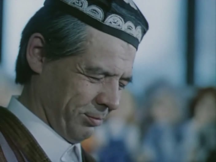 Как менялся джентльмен удачи Василий Алибабаевич (актер Раднэр Муратов) с течением времени. Как менялся джентльмен удачи Василий Алибабаевич (актер Раднэр Муратов) с течением времени.