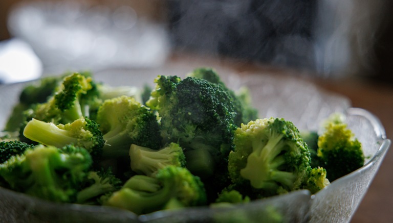 Врач-гастроэнтеролог Дарья Утюмова назвала брокколи самым полезным овощем