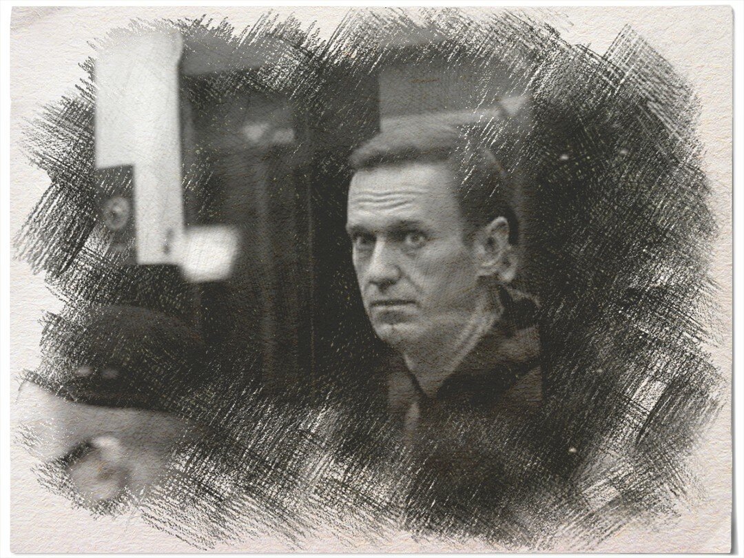 О Навальном либо хорошо, либо - н и ч е г о