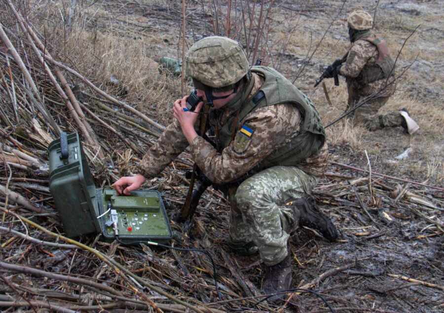 Власти Украины придумали новые басни о "российской агрессии" на Донбассе