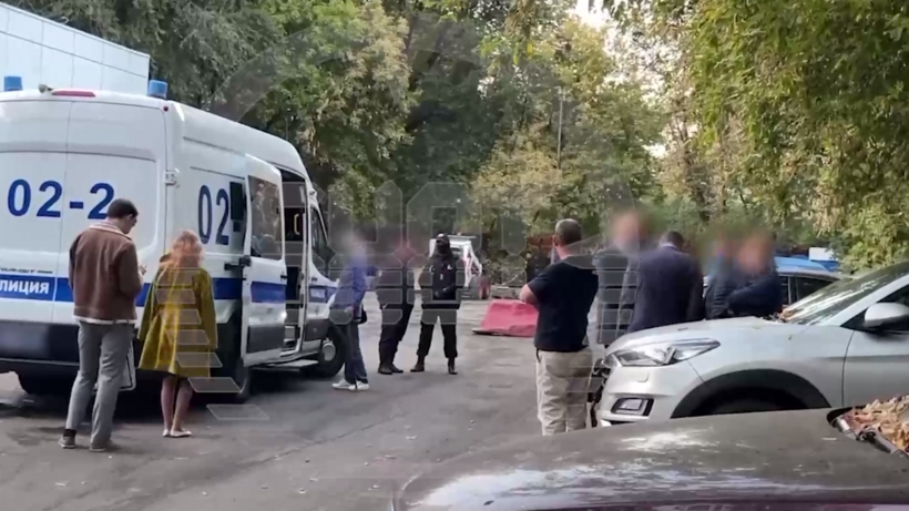 SHOT: две подозреваемые в незаконной банковской деятельности задержаны в Москве