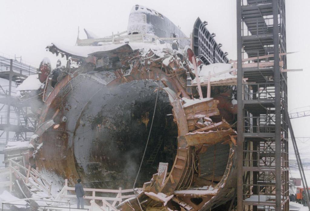 Фото подводной лодки курск после подъема