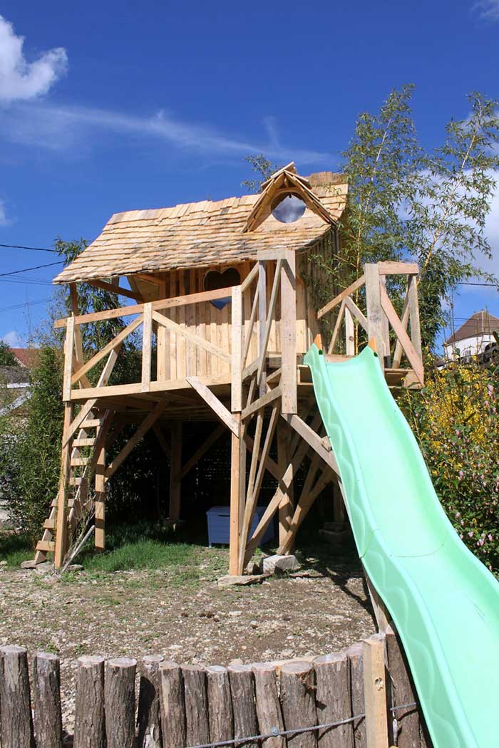 Как построить настоящий замок для ребенка из обыкновенных деревянных палет