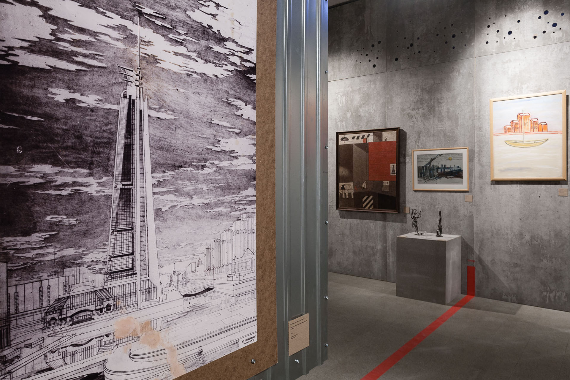 Экспозиция выставки «Стройка и перестройка»