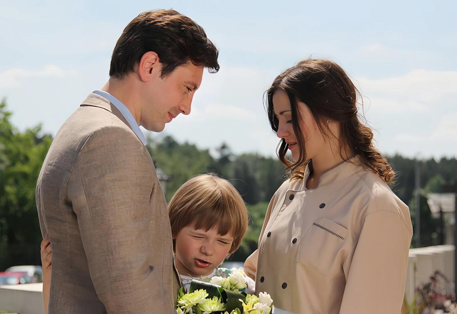 Как ссориться без вреда для ребенка: 8 правил семейного конфликта, которые сохранят детскую психику влияет, ссоры, чтобы, время, эмоции, значительно, родителей, учатся, отношения, можно, фильма, между, которые, конфликтов, может, через, взрослых, несколько, конфликты, друга