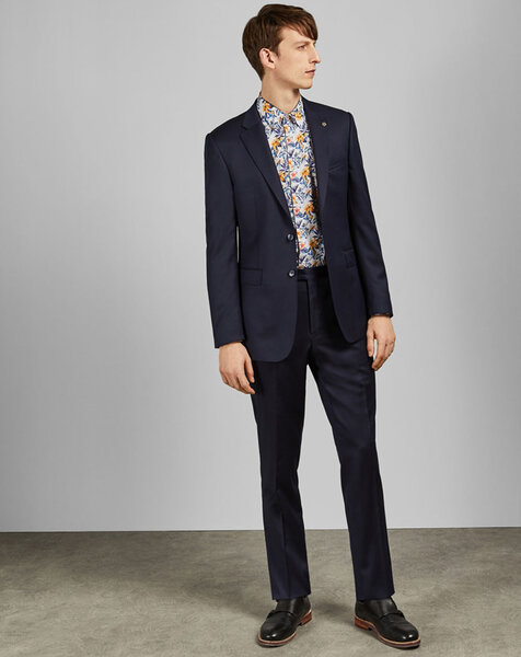 Рубашки с цветочным узором: как носить гардероб,мода и красота,модные советы,мужская мода,одежда и аксессуары