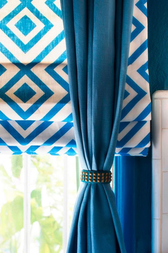 Изящные шторы с необычным принтом: преобразите внешний вид вашей комнаты