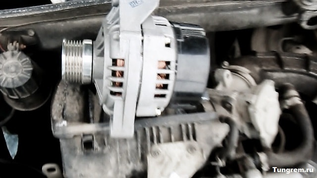 Установка генератора без натяжителя Лада Калина