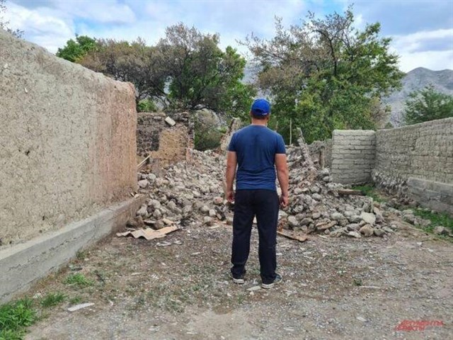 «Ждите 3 миллиона беженцев». Чем грозит России война киргизов и таджиков? «Ждите 3 миллиона беженцев». Чем грозит России война киргизов и таджиков? геополитика