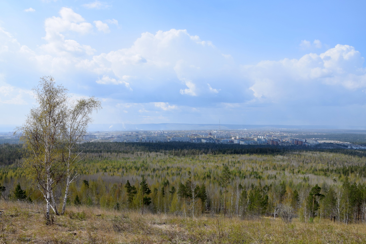 горы в братске