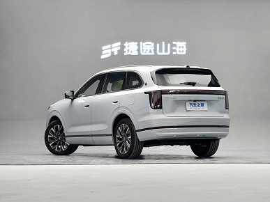  гибридный Jetour Shanhai L7 Plus с 3-метровой кроватью, холодильником и запасом хода 1700 км выходит в предпродажу 18 августа