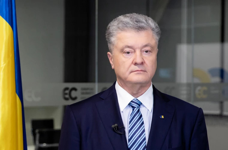 Порошенко заявил, что готов поддержать Зеленского на фоне напряженности на границе с Россией