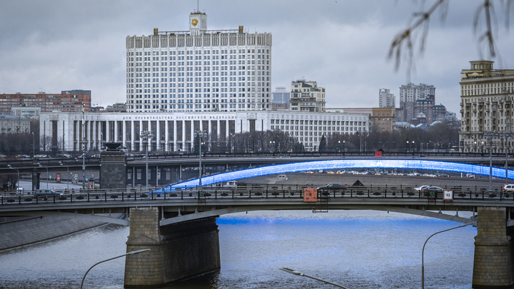 Отставка правительства: Как год упущенных возможностей утонул в шоковой терапии россия