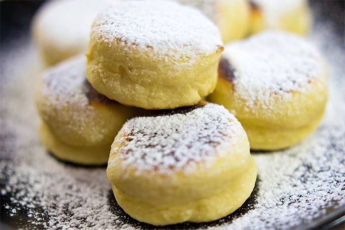 Получить вкусный десерт с сахарным сиропом не так просто, как кажется на первый взгляд. /Фото: paralleli.if.ua