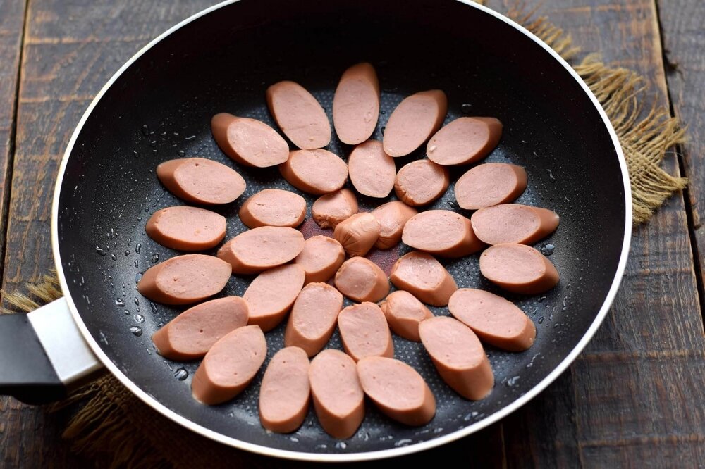 Оригинальная закуска из кефира и сосисок Оригинальная закуска из кефира и сосисок Лайфхаки