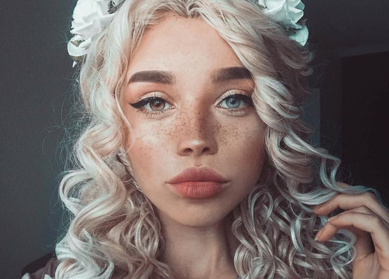 30 фото людей, которых природа щедро одарила неземной красотой