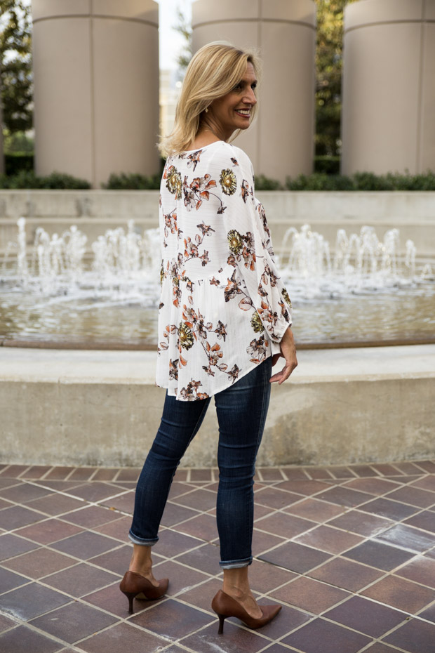 Ivory Print blouse with gold lurex